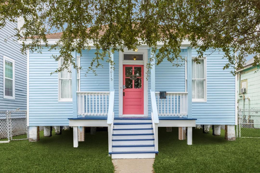Cozy Sea Breeze Bungalow - 2 Mins To The Beach Galveston Extérieur photo